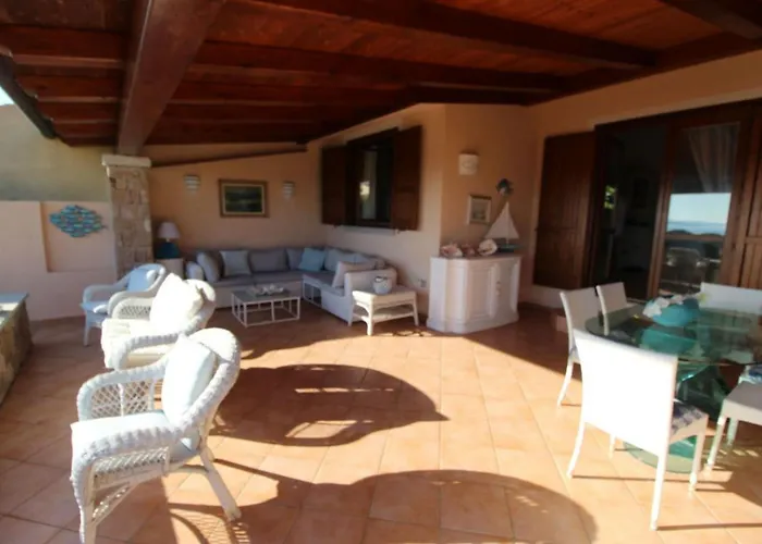 Stupenda Vista Mare Santa Teresa Gallura Localita Conca Via Ulisse 37 Villa *